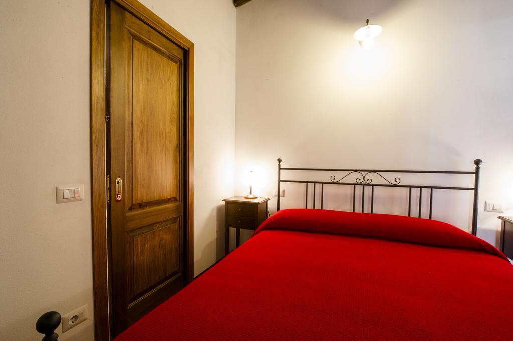 Agriturismo Pontignanello Сиена Номер фото